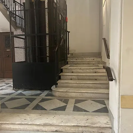 아파트 Cbmc - Couldn't Be *